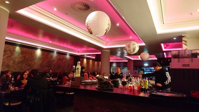 OZAKI Sushi & Grill